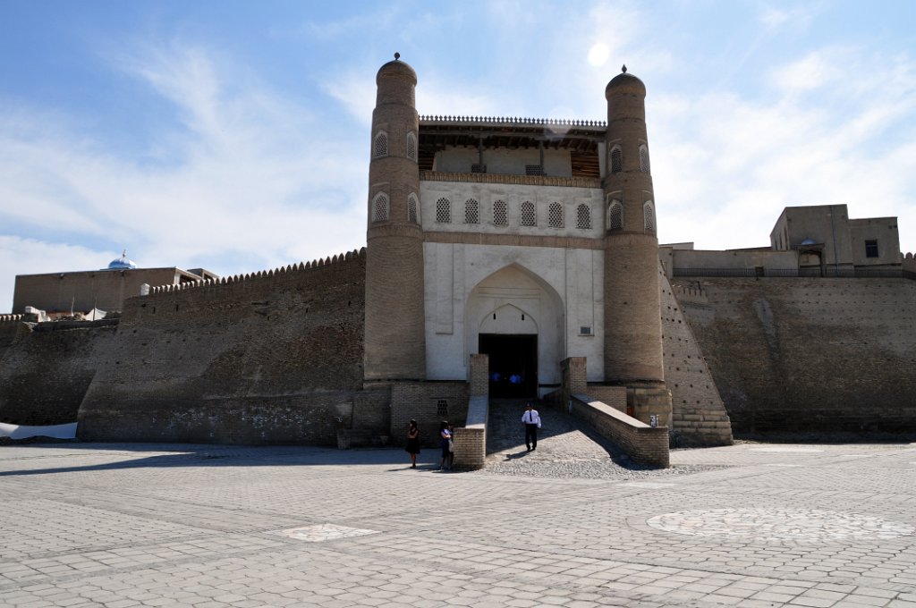 17 Bukhara - fortezza Ark.JPG